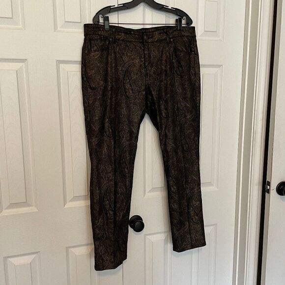 NWOT Cartise Black w/ Light Gold Paisley Detailing Straight Leg Five Pocket - 16 - Picture 1 of 10